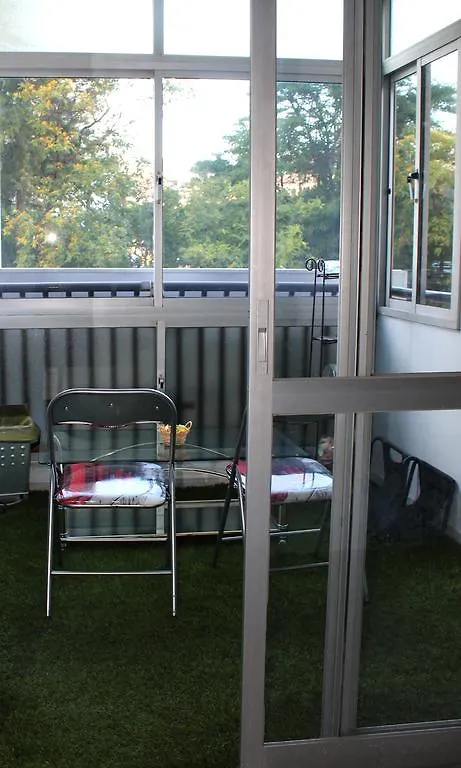 Station2B Bed And Breakfast Malaga Bed & Breakfast